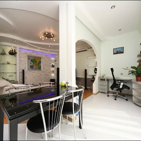 Apartamento "Нова Аркадія", Вид Моря Та Міста Odesa Exterior foto