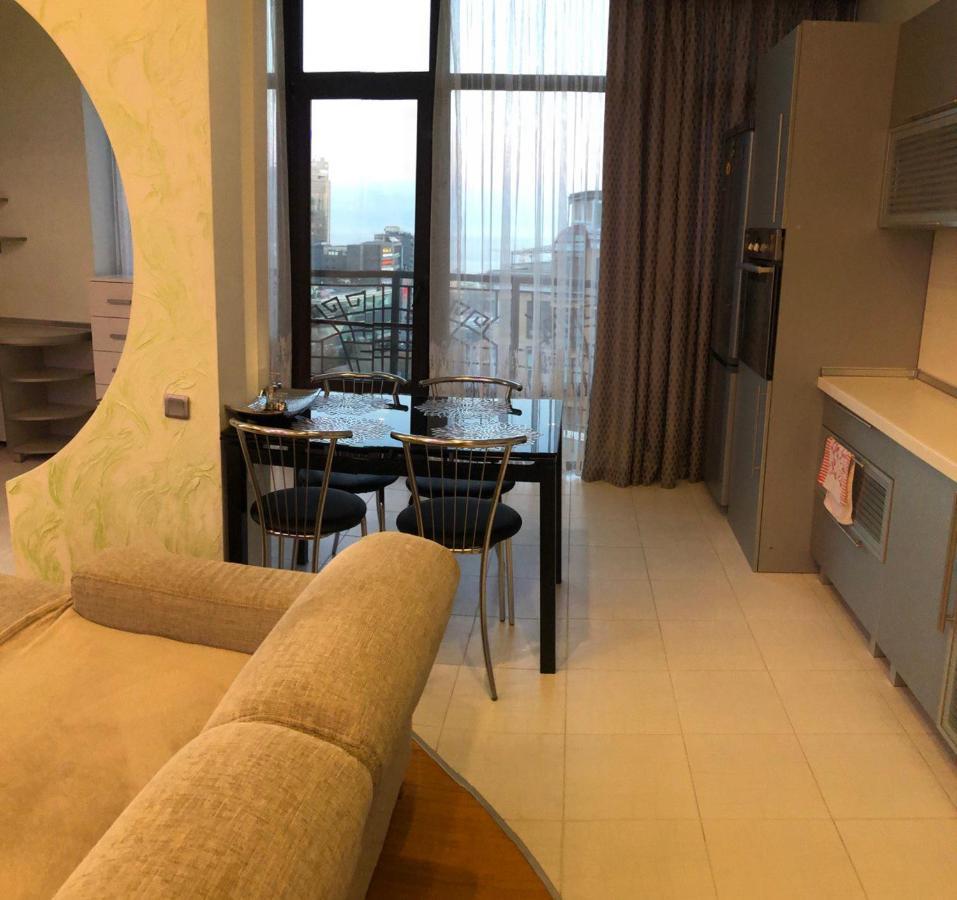 Apartamento "Нова Аркадія", Вид Моря Та Міста Odesa Exterior foto
