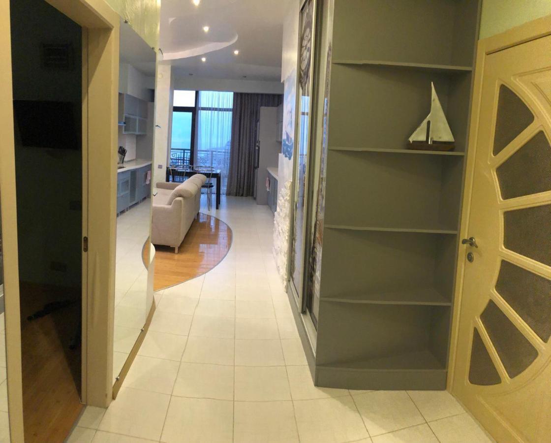 Apartamento "Нова Аркадія", Вид Моря Та Міста Odesa Exterior foto