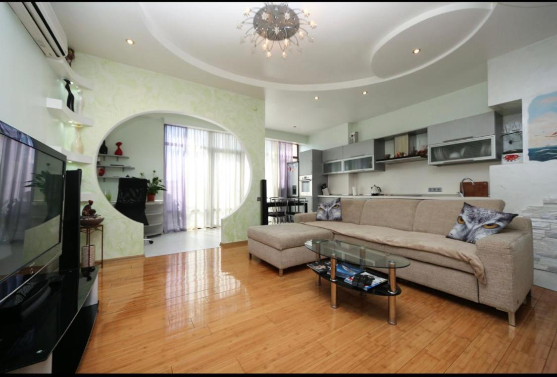 Apartamento "Нова Аркадія", Вид Моря Та Міста Odesa Exterior foto